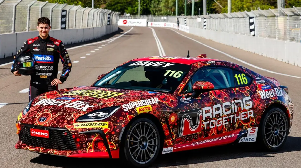 Kade Davey - Racing Together
