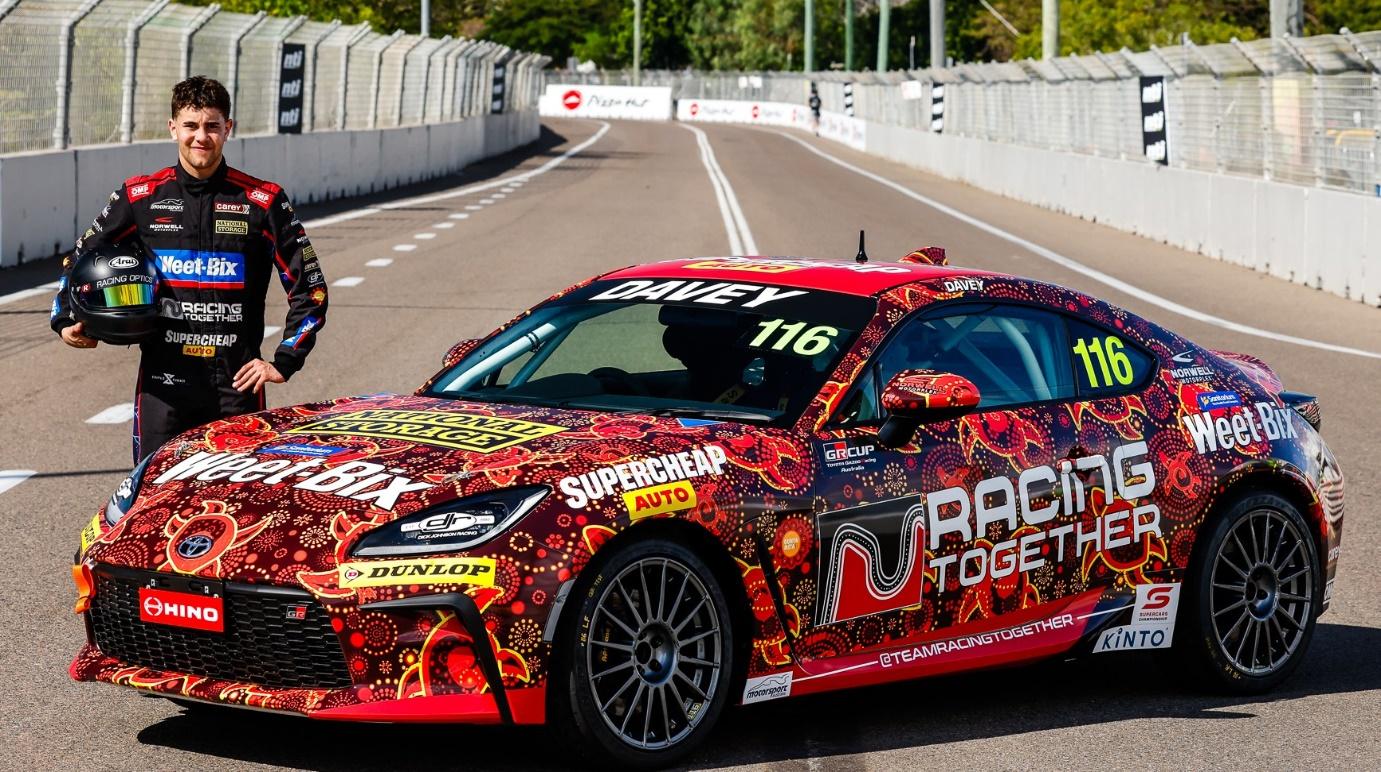 Kade Davey - Racing Together